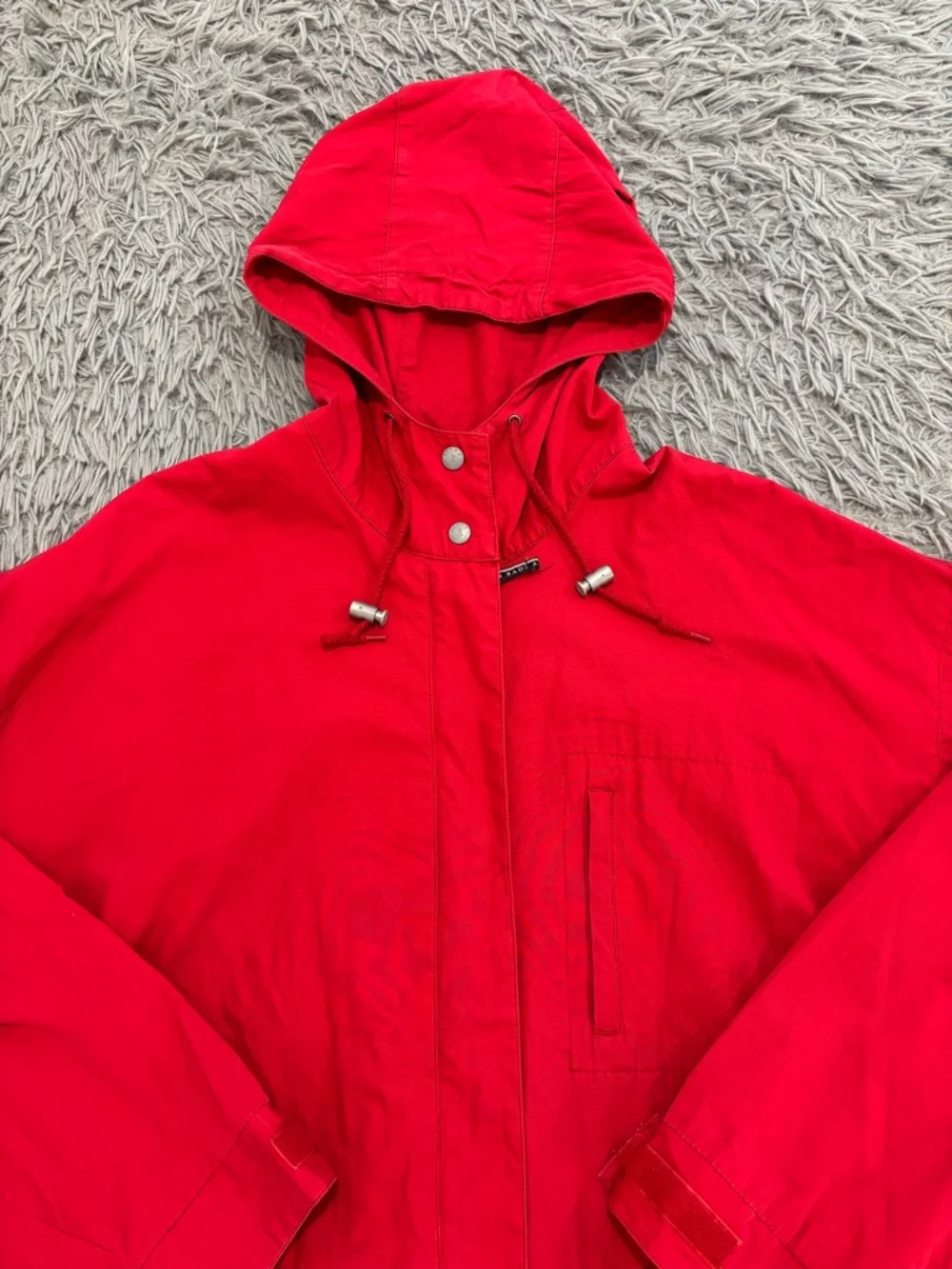 Vintage Disney Parks Winnie The Pooh Misty Cove Red Parka Raincoat Unisex Y2K - Picture 4 of 9